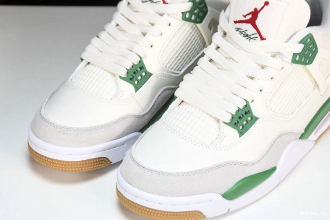   DR5415-103  SB Green Retro Jordan 4 Pine 0121